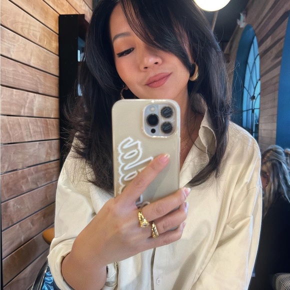 ‘laura’ Talk to the Sand Customized iPhone15 Plus Phone Case - Picture 2 of 4